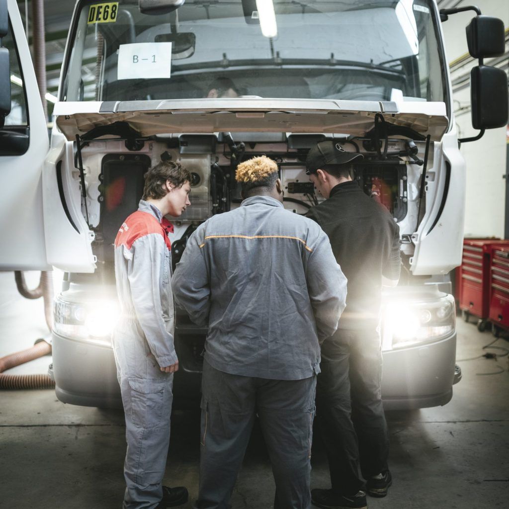 TFP Technicien expert après-vente véhicules utilitaires et industriels